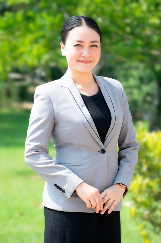 นางสาวปิยะวรรณ จันทมาน